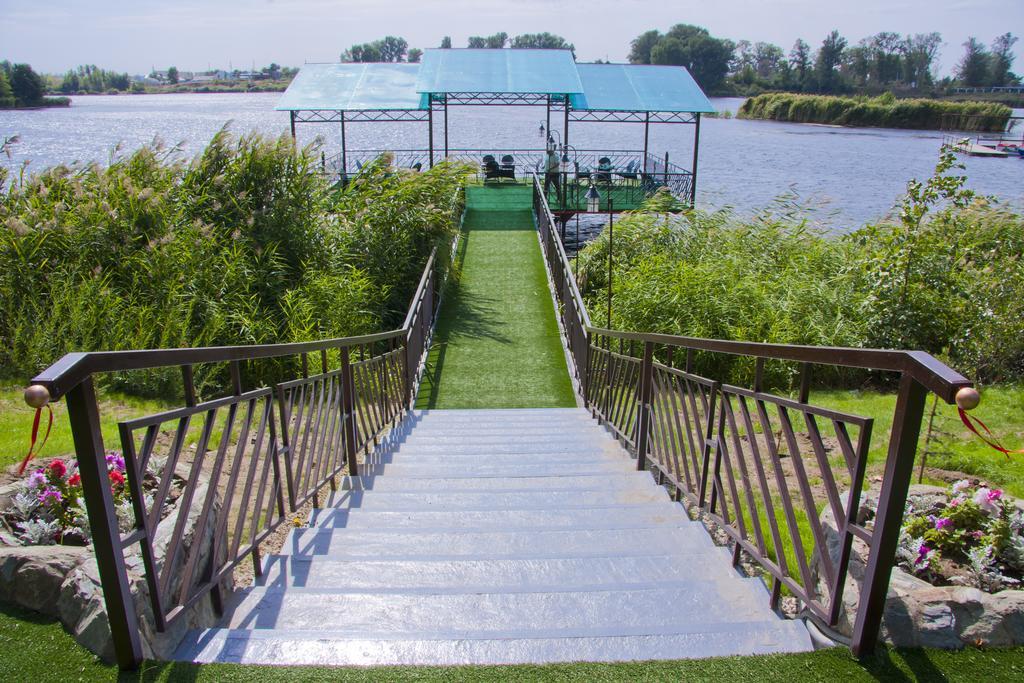 فندق أكتوبيفي  Green Land المظهر الخارجي الصورة